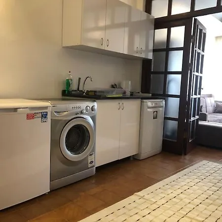 Beyoglu/taksim Are Also In A Perfect Location Apartamento