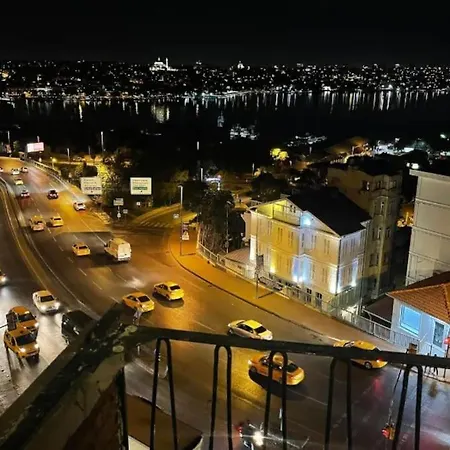 Beyoglu/taksim Are Also In A Perfect Location